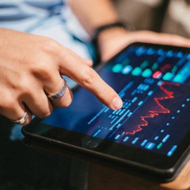 What should you look for before choosing a crypto strategy on Xcelerate Trade?